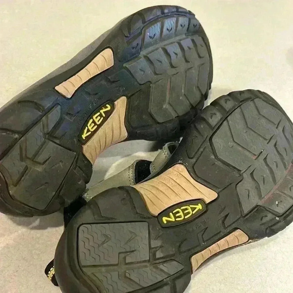 Keen Newport H2  Women's Sandals Size 7 Waterproof Hike Walk Camp Outdoor Shoe - Picture 3 of 6
